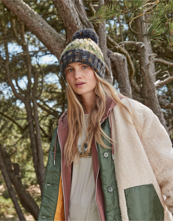 Beechfield  Corkscrew Pom Pom Beanie B486 B486